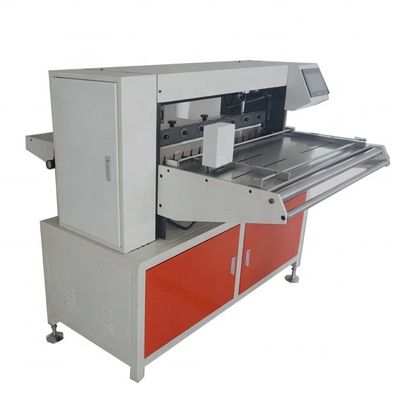 Computergestützte HEPA-Filter-Flexmaschine 1 kW Messer-Papier-Flexmaschine 1300 mm Arbeitsbreite