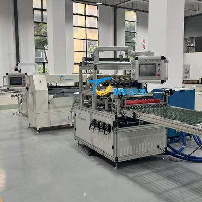 Die Hotmelt-Klebmaschine ist eine umweltfreundliche und voll kompatible Klebmaschine