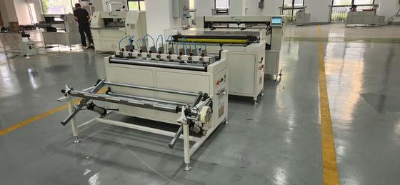 Maschine zur Herstellung von Luftfiltern für Hochgeschwindigkeitsfahrzeuge