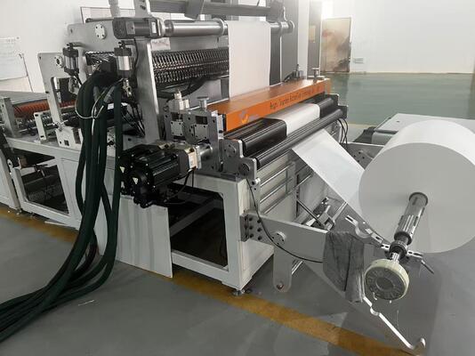 Die neueste Luftfilter Schneidemesser Fleckenmaschine Hersteller Filterpapier Produktionslinie aus China