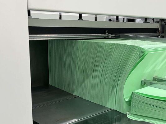 Präzisionsgefertigt für erhöhte Haltbarkeit 300 mm Falthöhe Faltsystem für Großserienfertigung