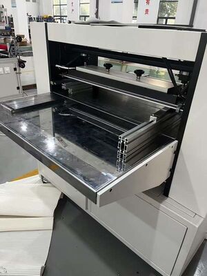 Energieeinsparende und wartungsarme halbautomatische Filtrationspapierfaltenmaschine in schweren Produktionslinien