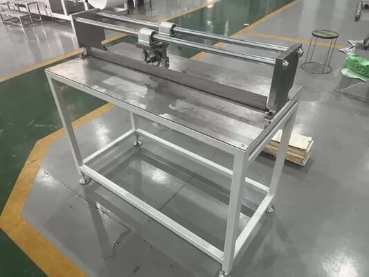 Fortgeschrittene und minimale Ausfallzeiten Filtrationssysteme Halbautomatische Kreuzschneidemaschine in kontinuierlichen Produktionsumgebungen