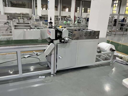 Maschinen zur Herstellung von Aluminiumplatten mit Trennwänden, vollautomatisch, für Betrieb mit großer Kapazität und für die Produktion in großen Mengen